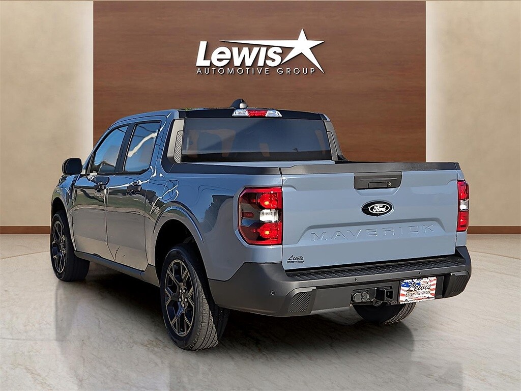 New 2025 Ford Maverick XLT Truck