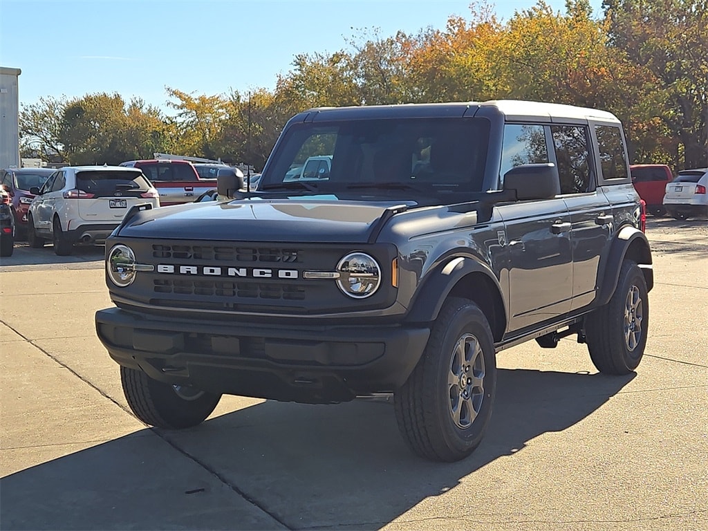 2025 Ford Bronco 4-Door Big Bend's photo