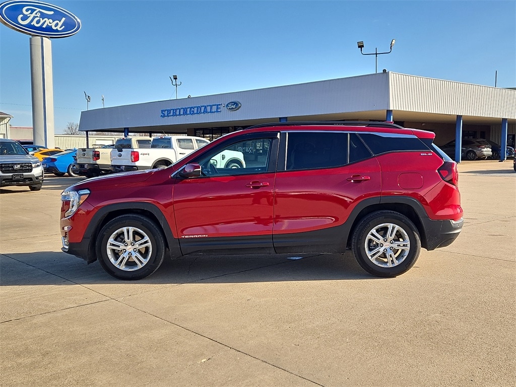 Used 2023 GMC Terrain SLE SUV