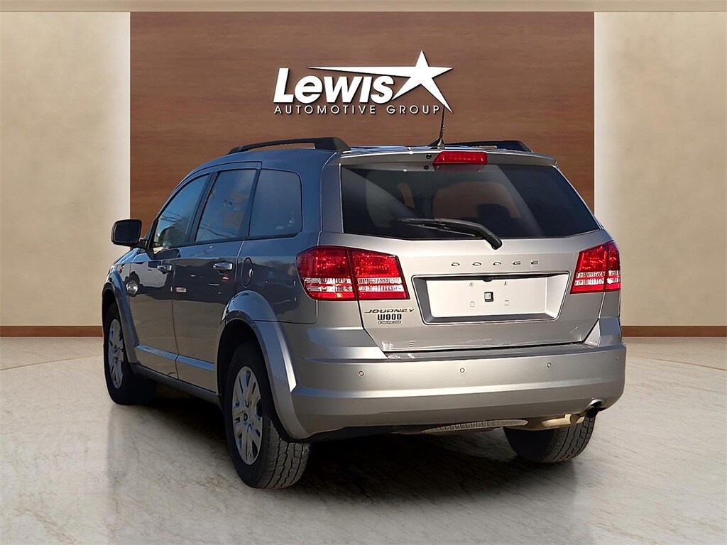 2020 Dodge Journey SE photo 3