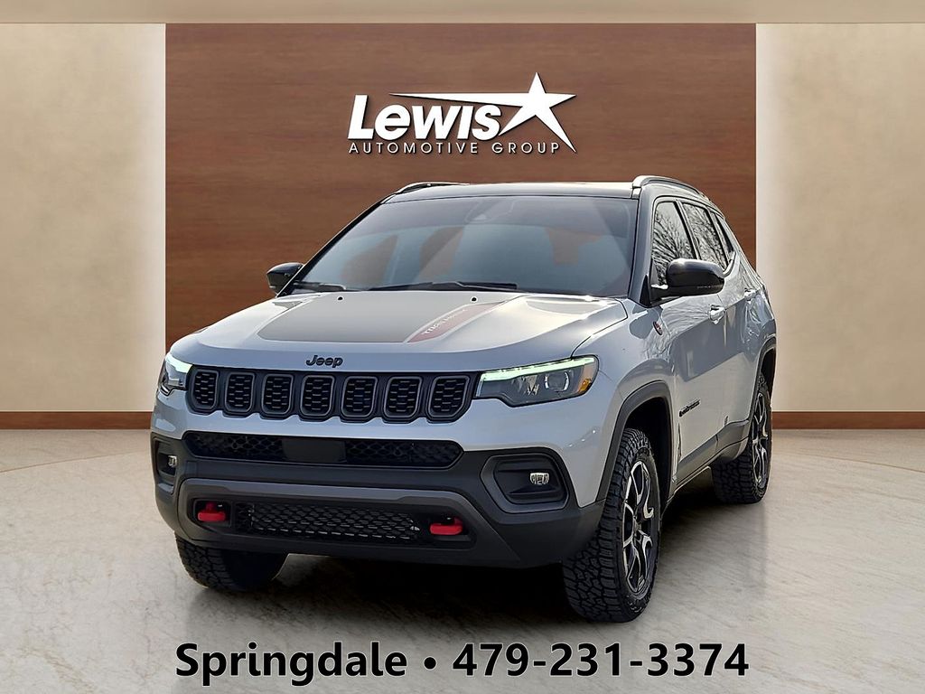 2025 Jeep Compass Trailhawk