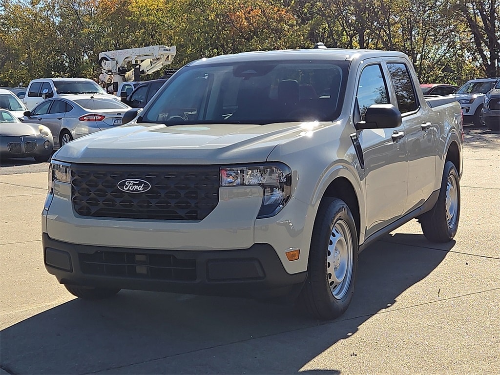 New 2025 Ford Maverick XL Truck