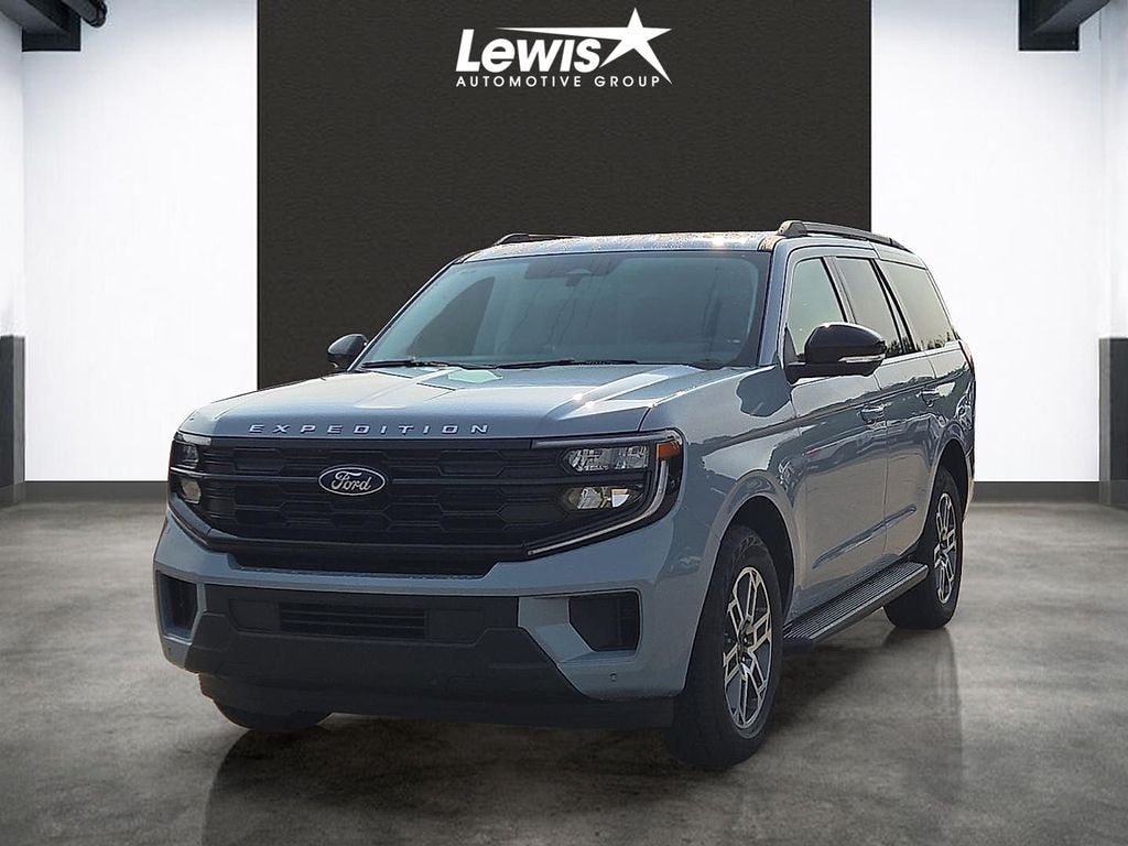 New 2026 Ford Expedition Active SUV