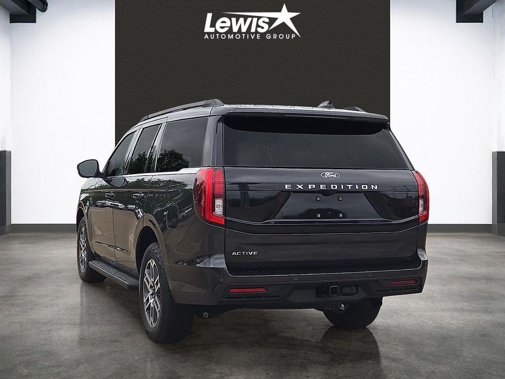 Used 2025 Ford Expedition Active SUV