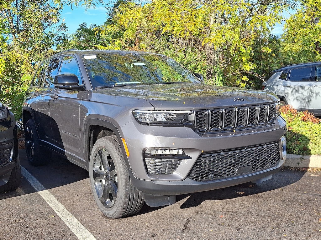 New 2025 Jeep Grand Cherokee LIMITED 4X4 Sport Utility