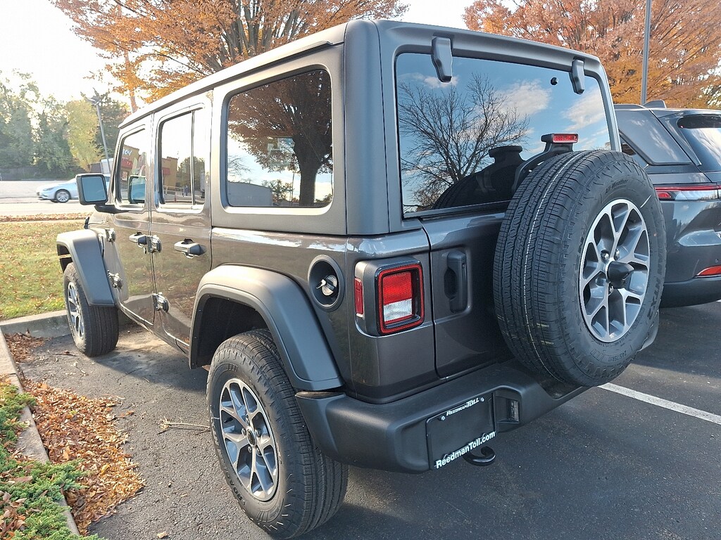 New 2026 Jeep Wrangler Sport S Sport Utility