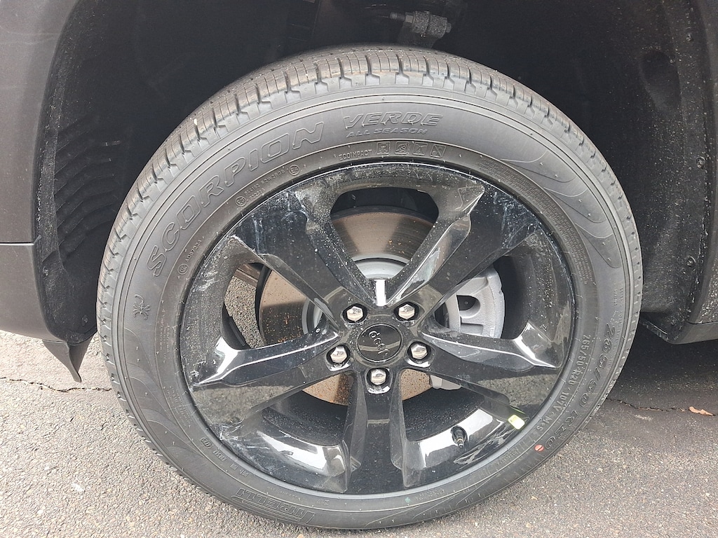 New 2025 Jeep Grand Cherokee L Limited 4x4 Sport Utility