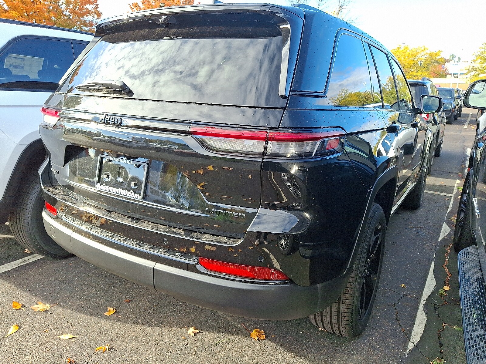 2025 Jeep Grand Cherokee Limited photo 3