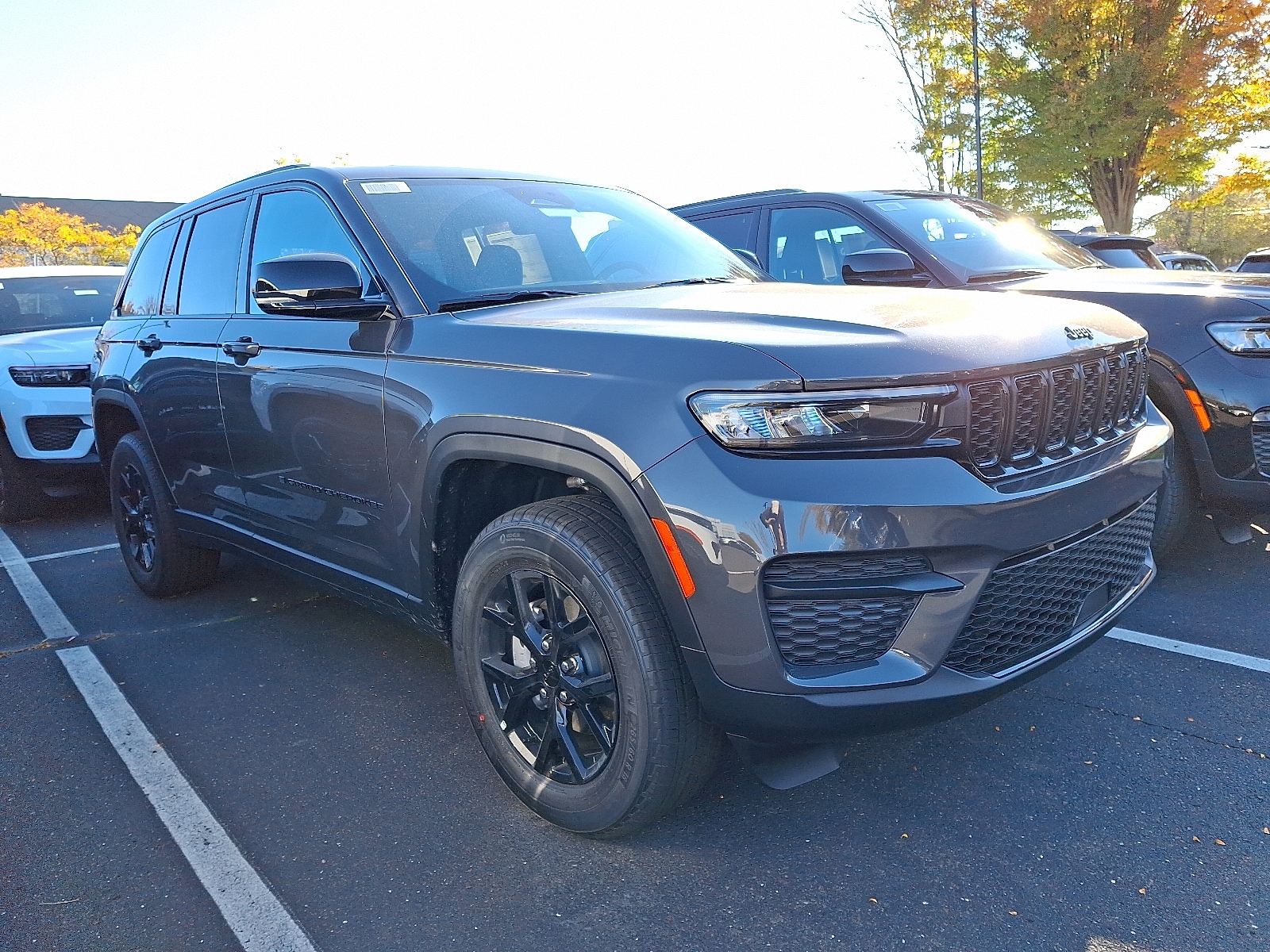 2025 Jeep Grand Cherokee Altitude's photo