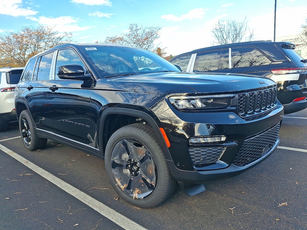 New 2025 Jeep Grand Cherokee Limited 4x4 Sport Utility