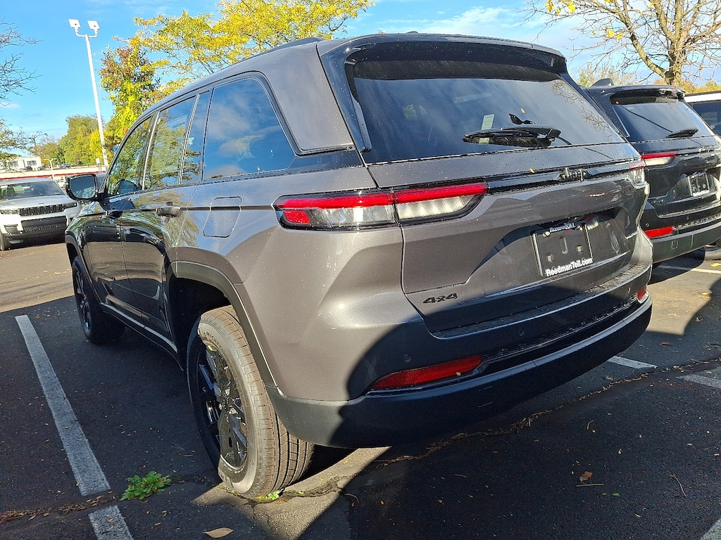 New 2025 Jeep Grand Cherokee Altitude X 4x4 Sport Utility