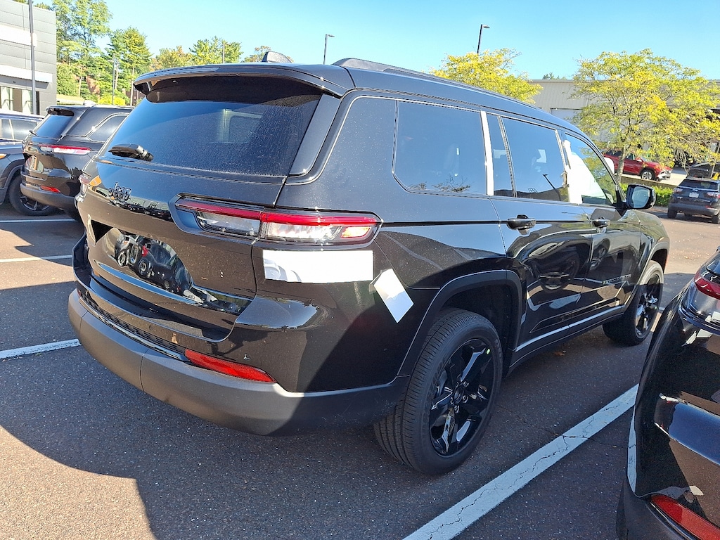New 2025 Jeep Grand Cherokee L Altitude X 4x4 Sport Utility