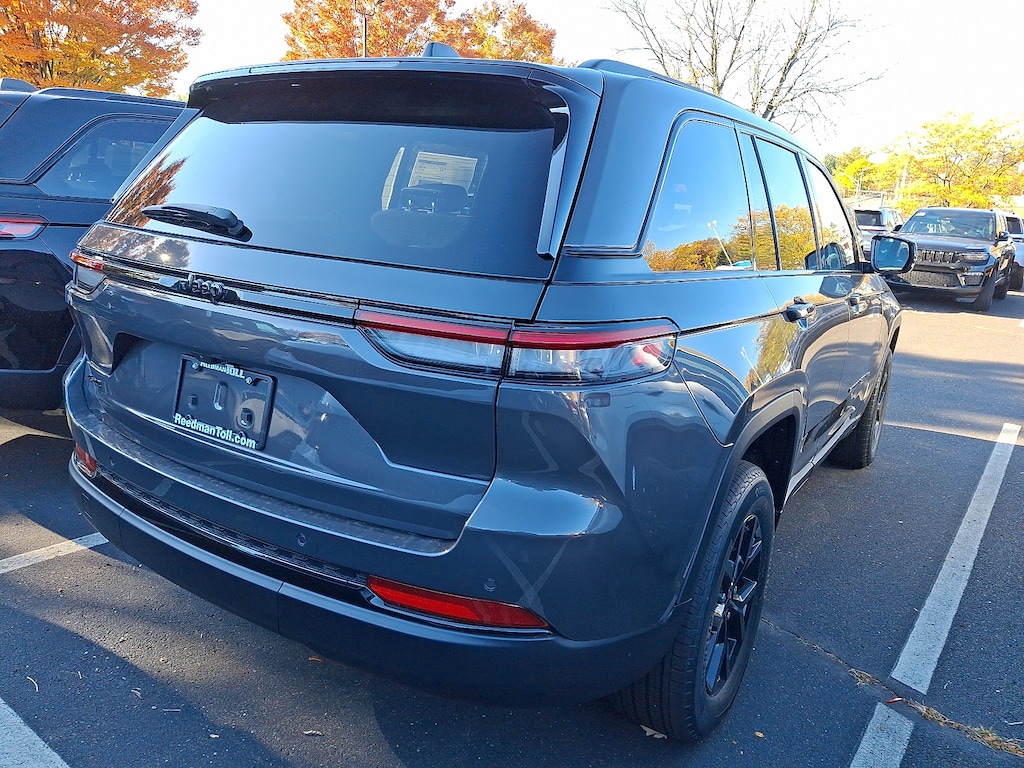 New 2025 Jeep Grand Cherokee Altitude X 4x4 Sport Utility