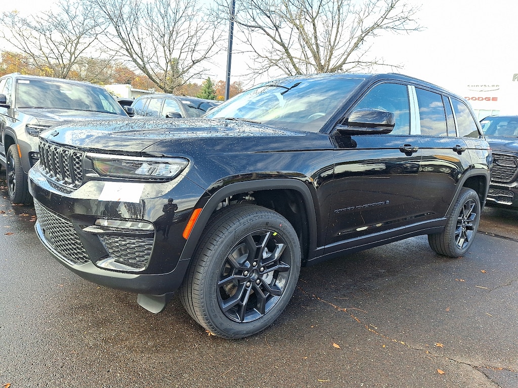 New 2025 Jeep Grand Cherokee Limited 4x4 Sport Utility