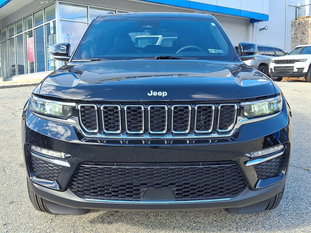 Used 2025 Jeep Grand Cherokee Limited 4x4 Sport Utility