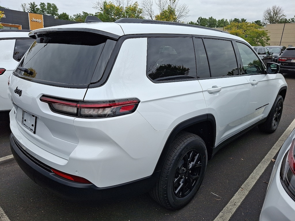 New 2025 Jeep Grand Cherokee L Altitude X 4x4 Sport Utility