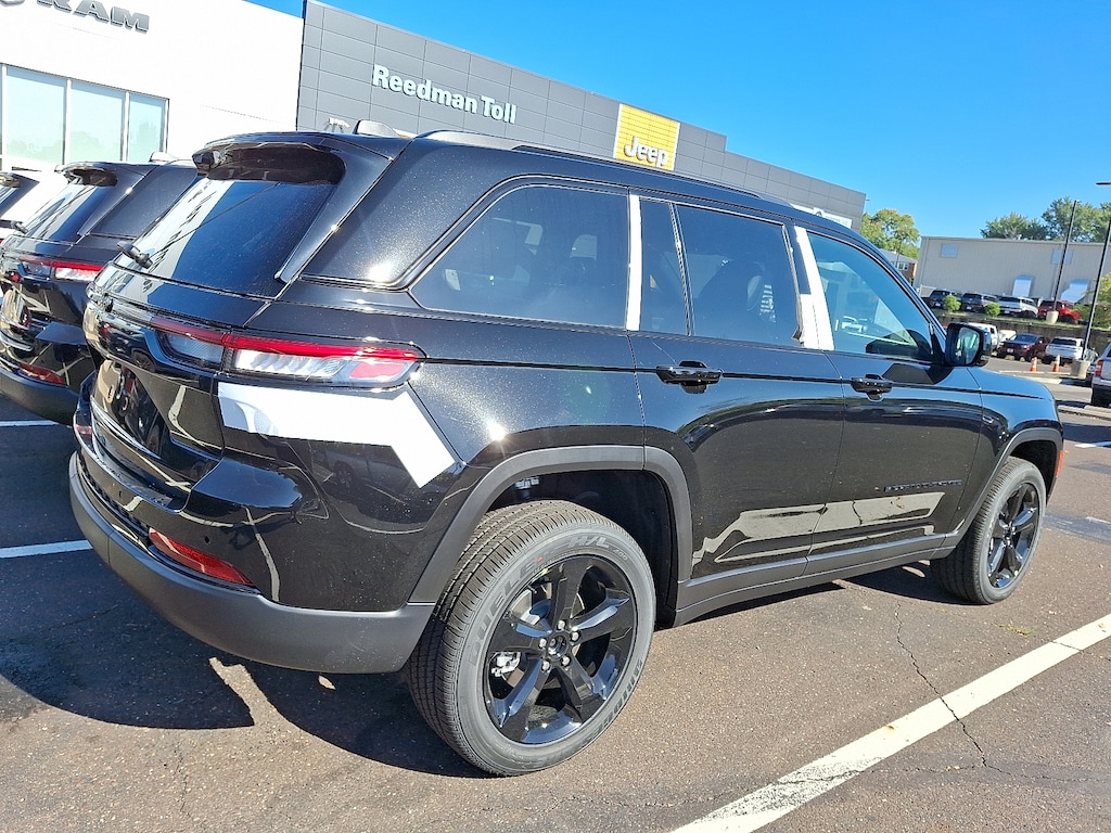 New 2025 Jeep Grand Cherokee Altitude X 4x4 Sport Utility