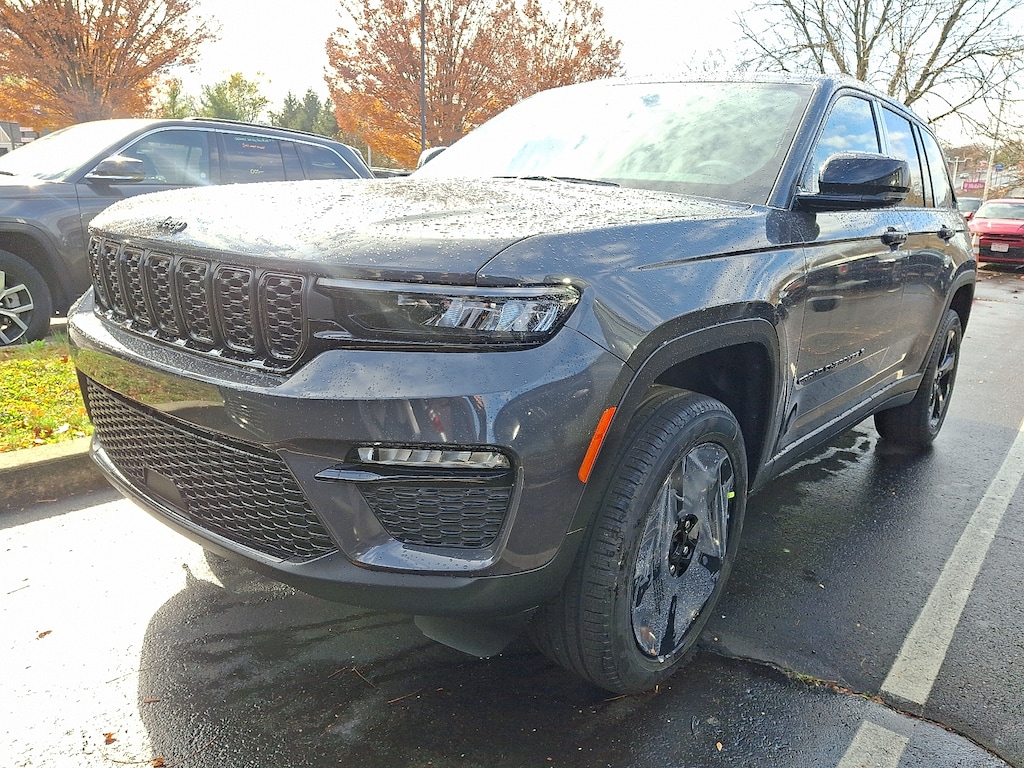 New 2025 Jeep Grand Cherokee Limited 4x4 Sport Utility