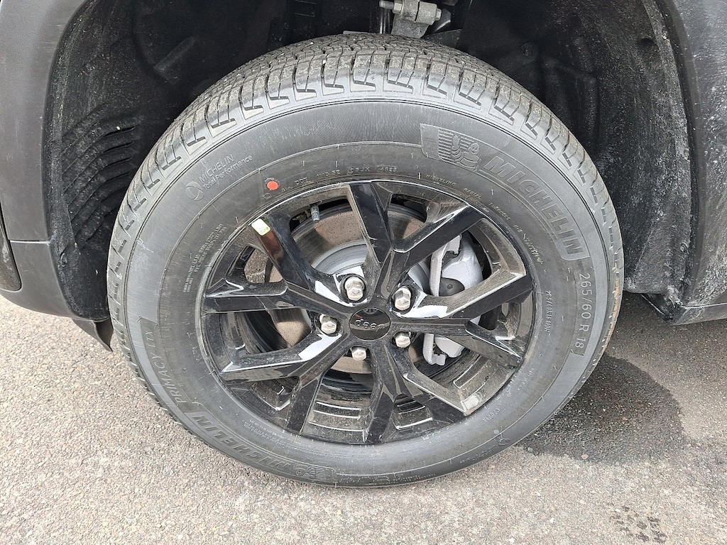 New 2026 Jeep Grand Cherokee Altitude 4x4 Sport Utility