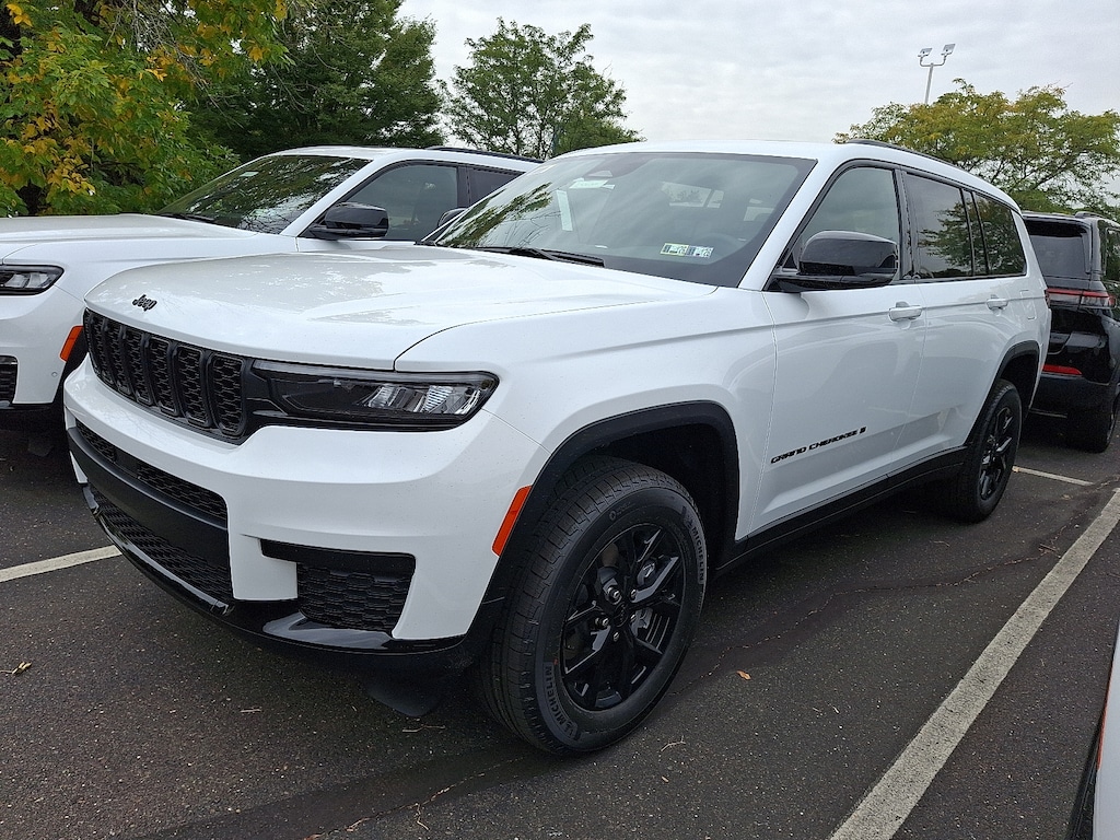 New 2025 Jeep Grand Cherokee L Altitude X 4x4 Sport Utility