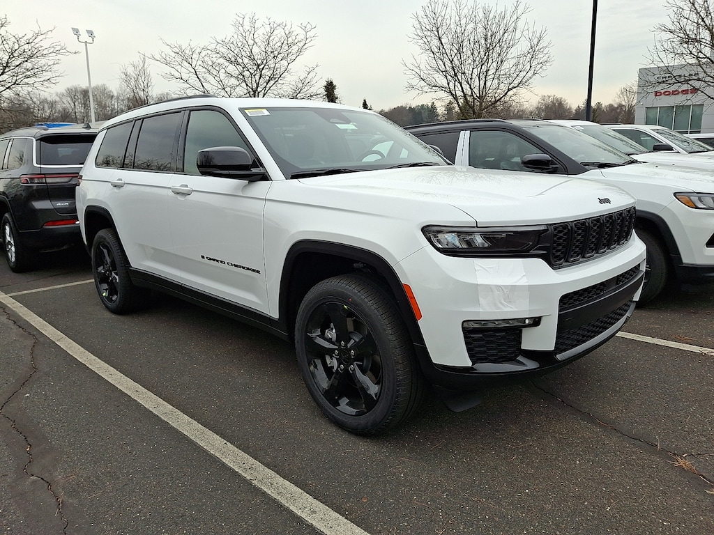 New 2025 Jeep Grand Cherokee L Limited 4x4 Sport Utility