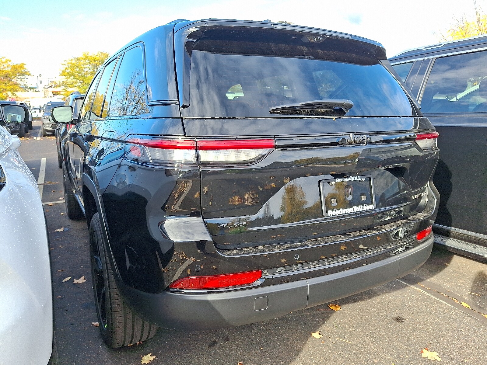 2025 Jeep Grand Cherokee Limited photo 2