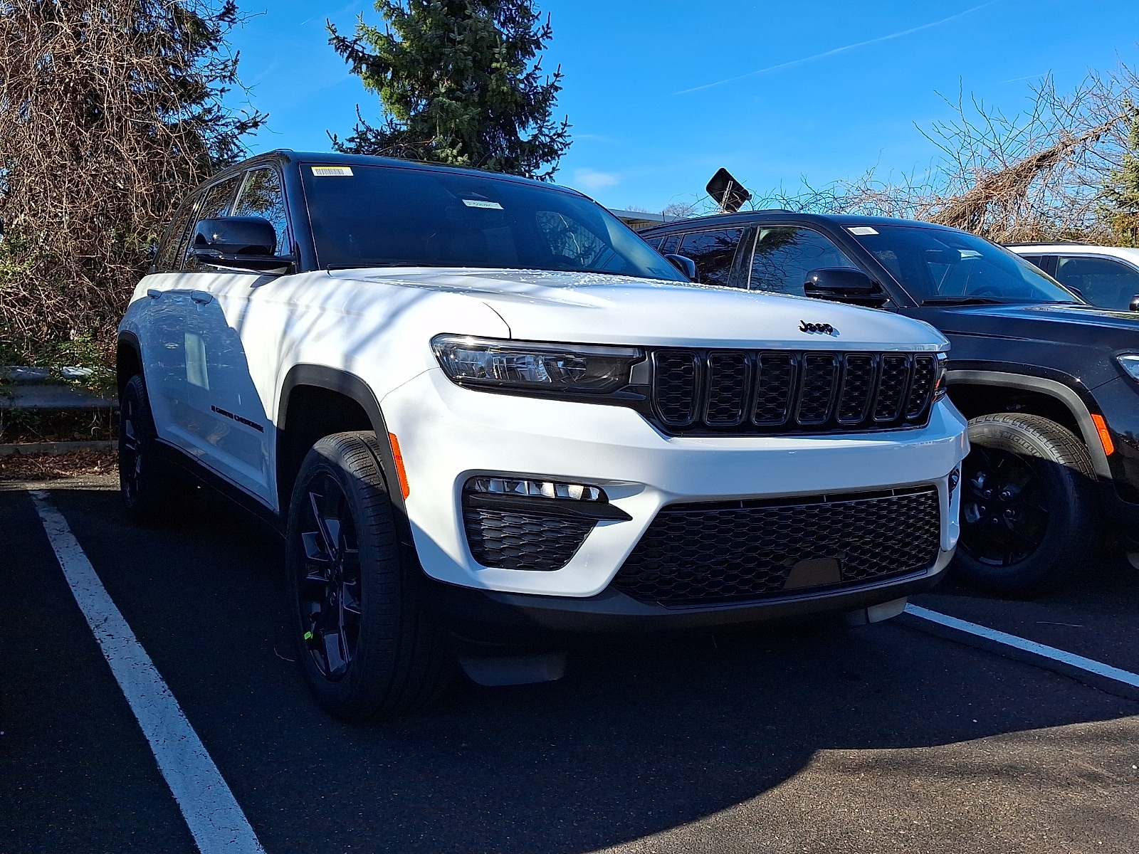 2025 Jeep Grand Cherokee Limited's photo
