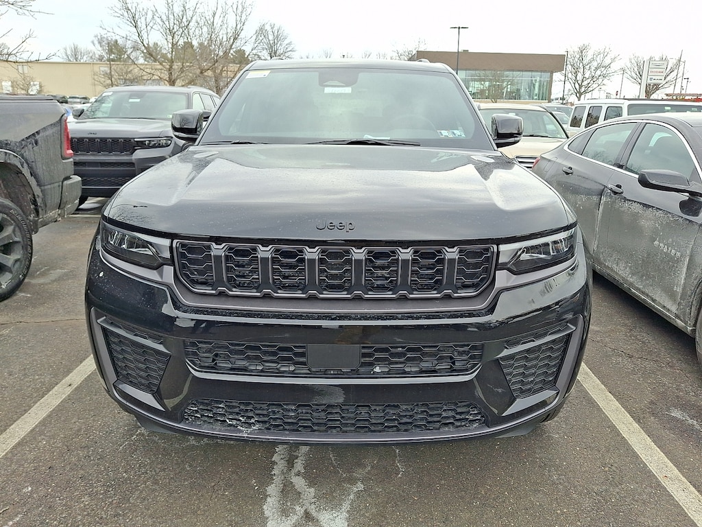 New 2026 Jeep Grand Cherokee Altitude 4x4 Sport Utility