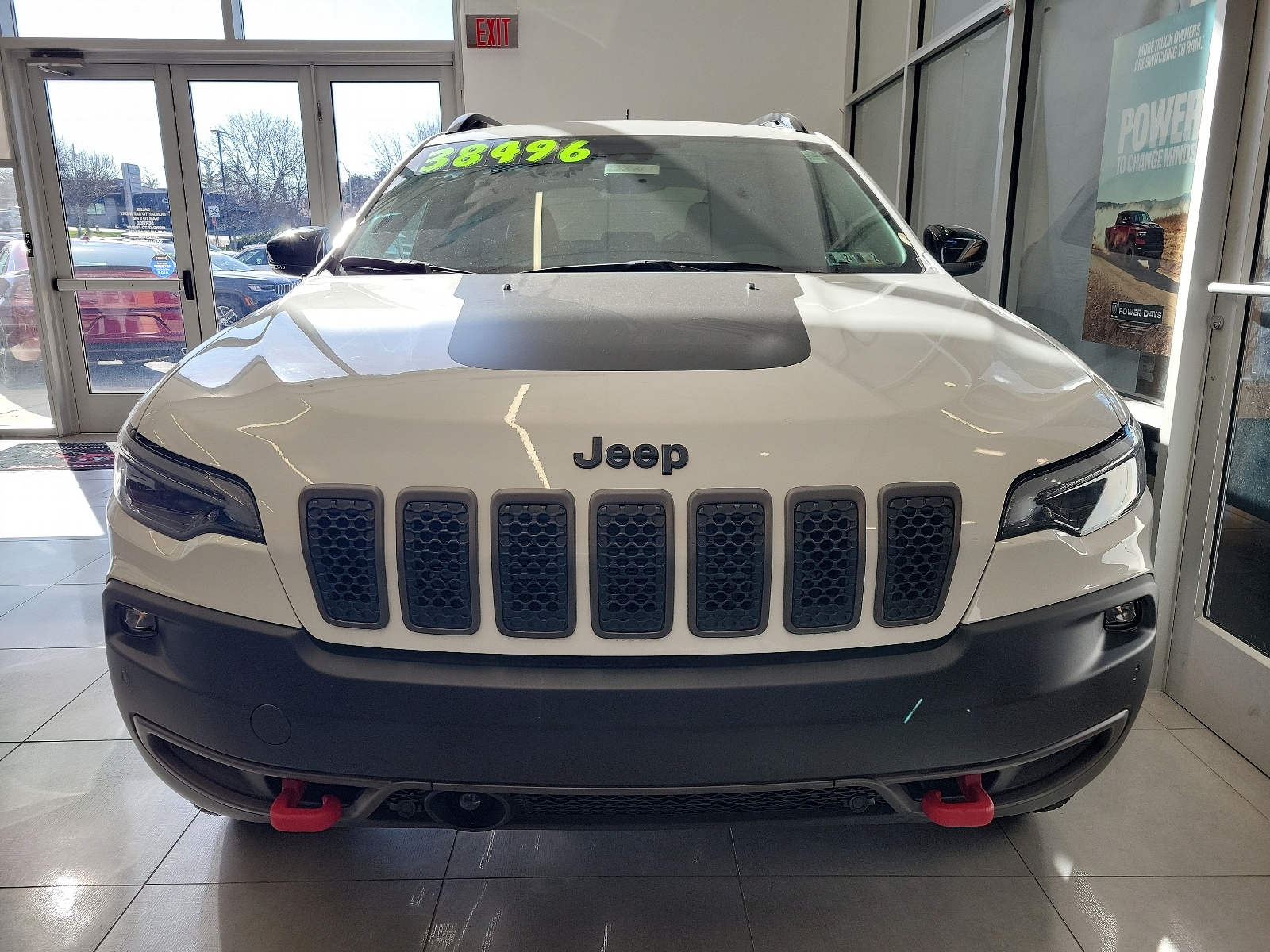 Used 2023 Jeep Cherokee Trailhawk with VIN 1C4PJMBN1PD116290 for sale in Springfield, PA