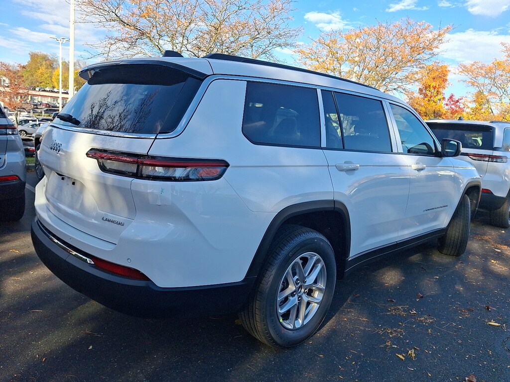 New 2025 Jeep Grand Cherokee L Laredo X 4x4 Sport Utility