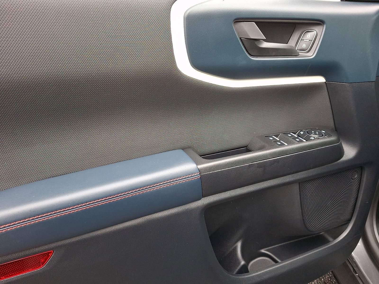 2025 Ford Bronco Sport Heritage - Photo 13