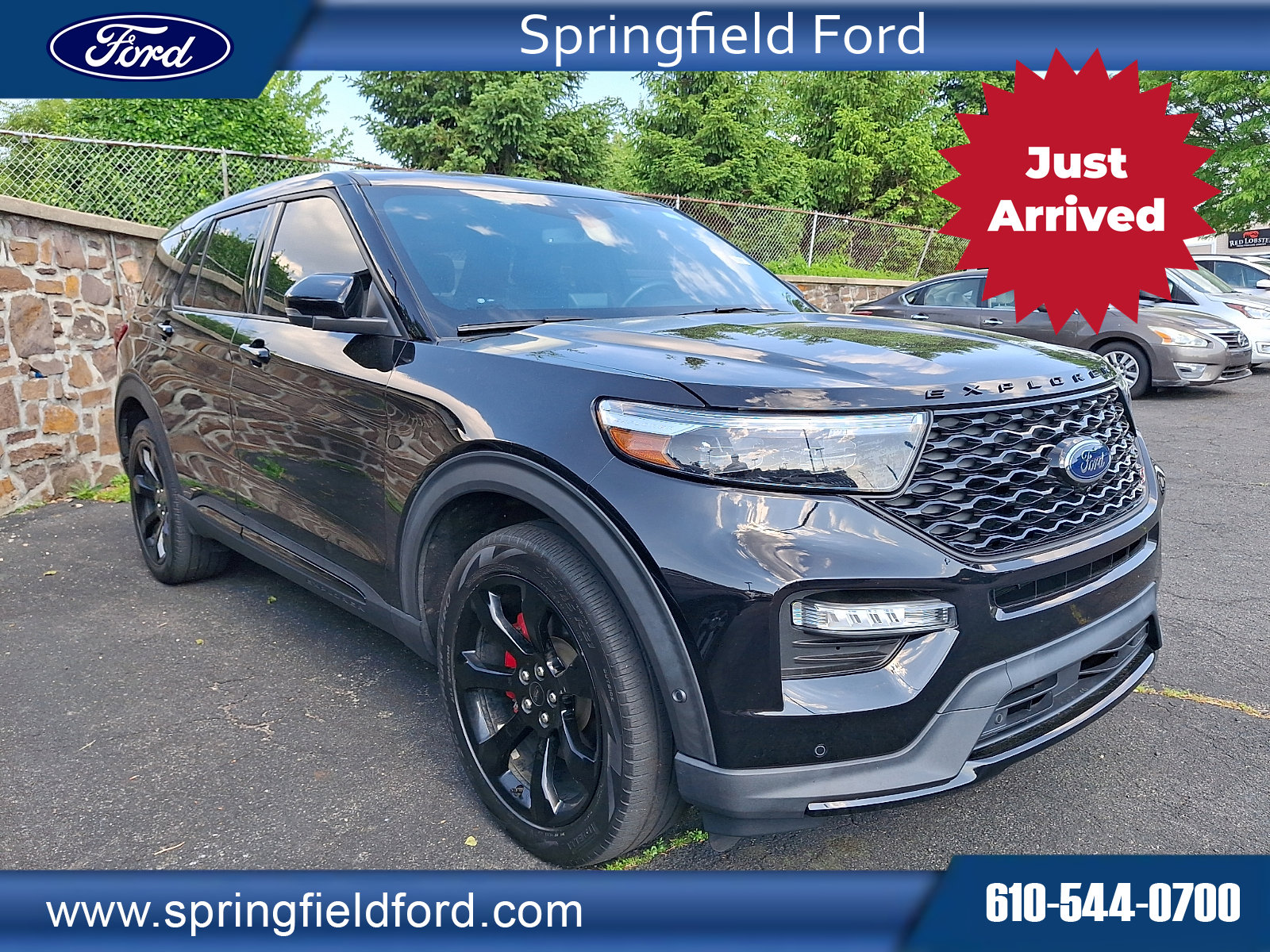 2022 Ford Explorer ST 4WD's photo