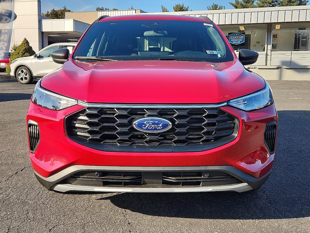 New 2025 Ford Escape ST-Line SUV