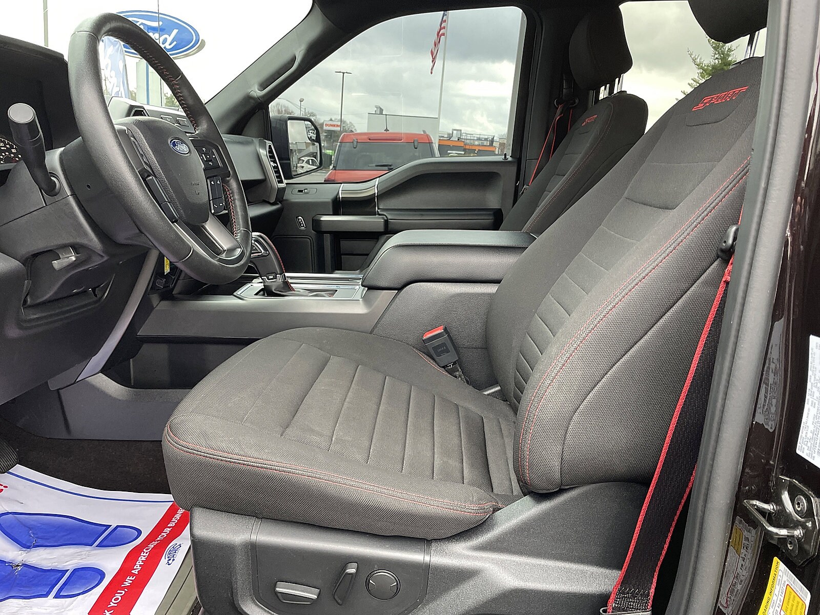 2019 Ford F-150 XLT photo 3