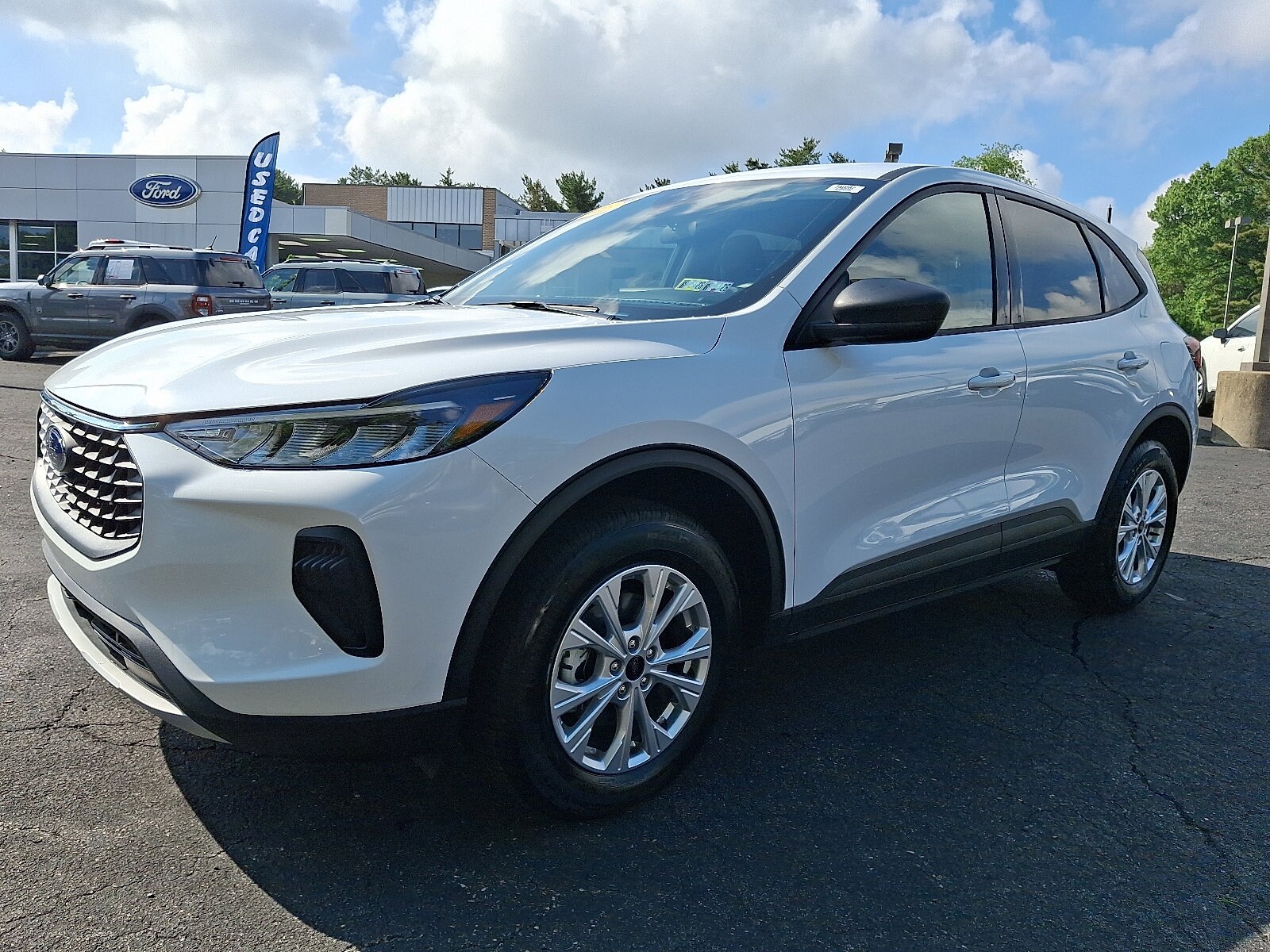 2025 Ford Escape Active photo 3