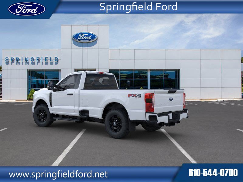 2023 Ford F-250 XL photo 4