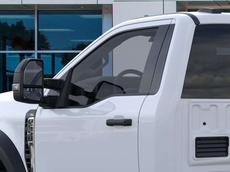 2025 Ford F-550 Super Duty Chassis Cab XL - Photo 20