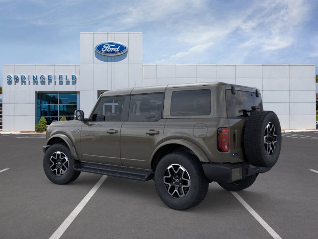 New 2025 Ford Bronco Outer Banks SUV