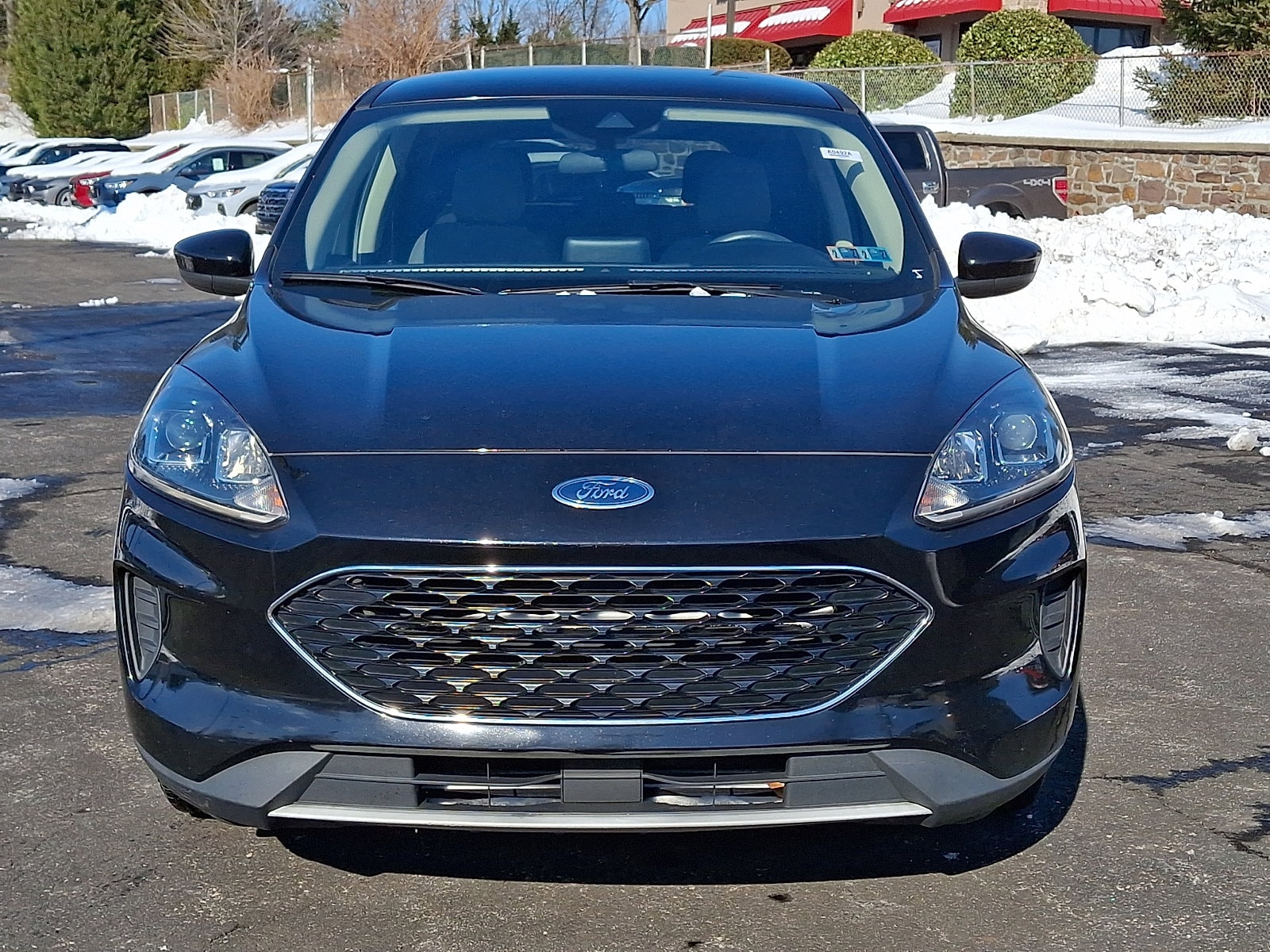Used 2020 Ford Escape SE with VIN 1FMCU0G66LUB55138 for sale in Springfield, PA