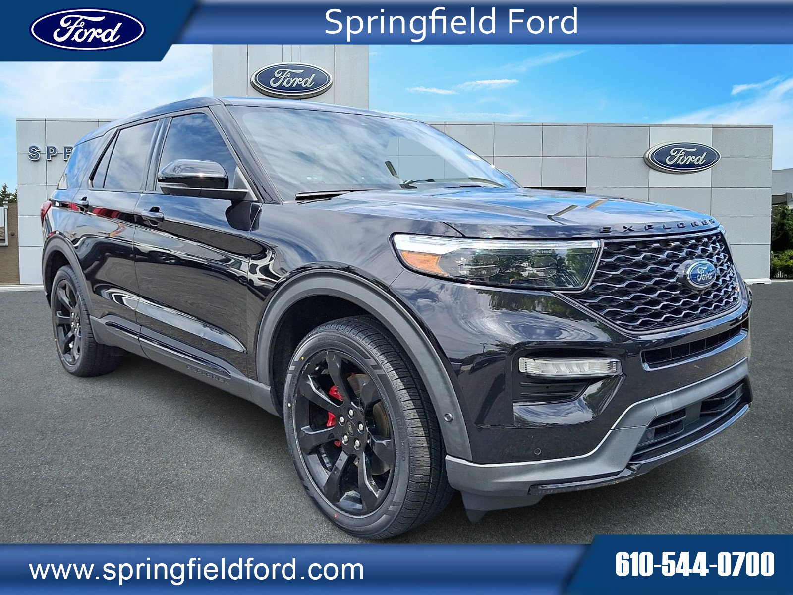 2022 Ford Explorer ST 4WD's photo