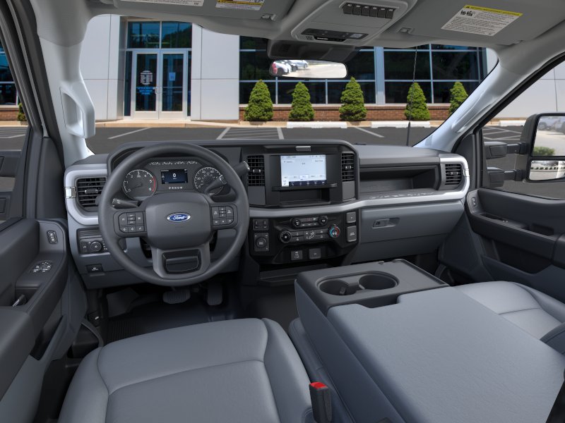 2025 Ford F-550 Super Duty Chassis Cab XL - Photo 9