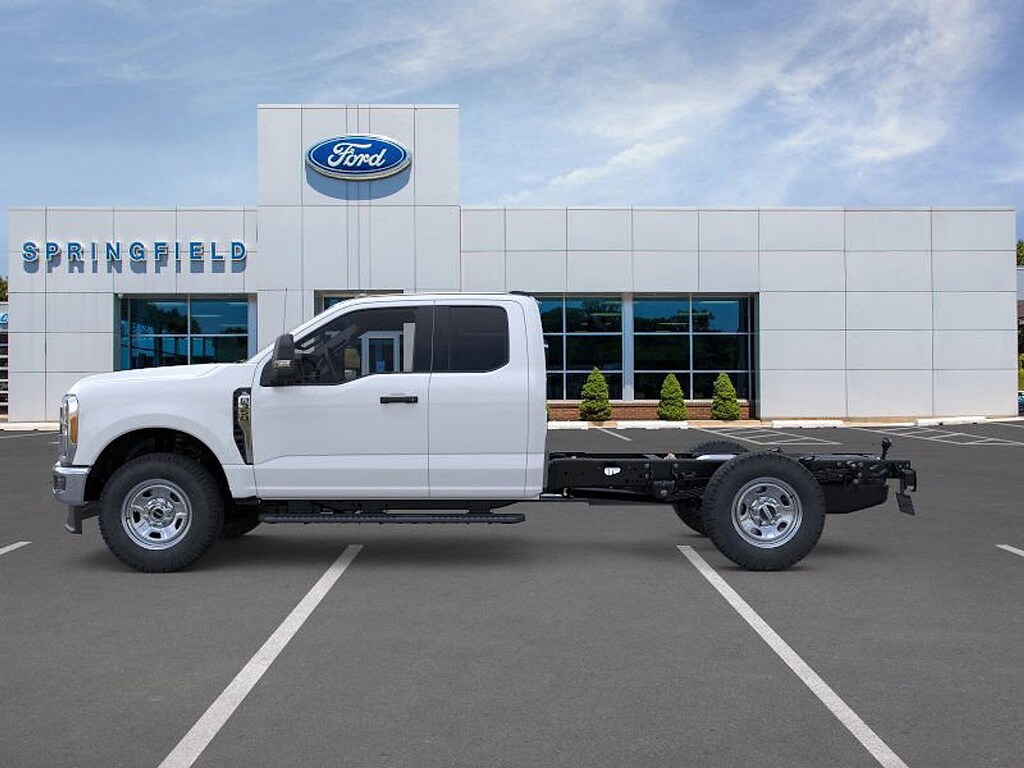 New 2025 Ford F-350 Chassis XL TRUCK