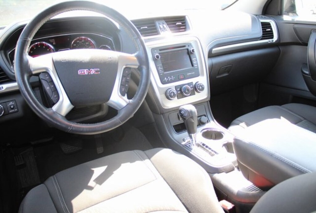 Used 2015 GMC Acadia For Sale at Springfield Nissan & Kia VIN
