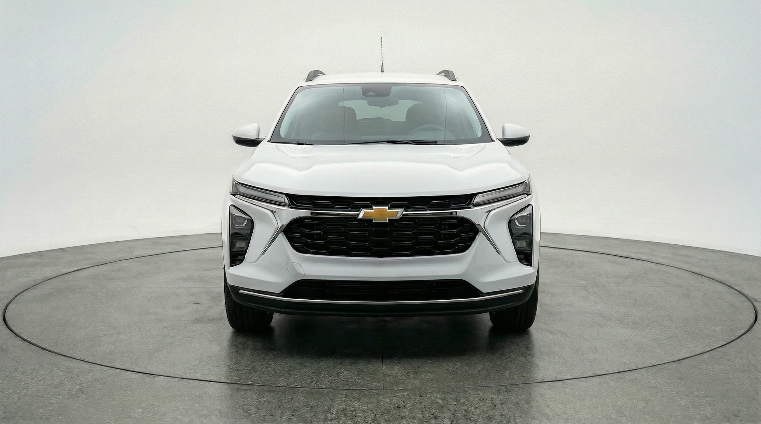 Thumbnail: 2025 Chevrolet Trax - 2