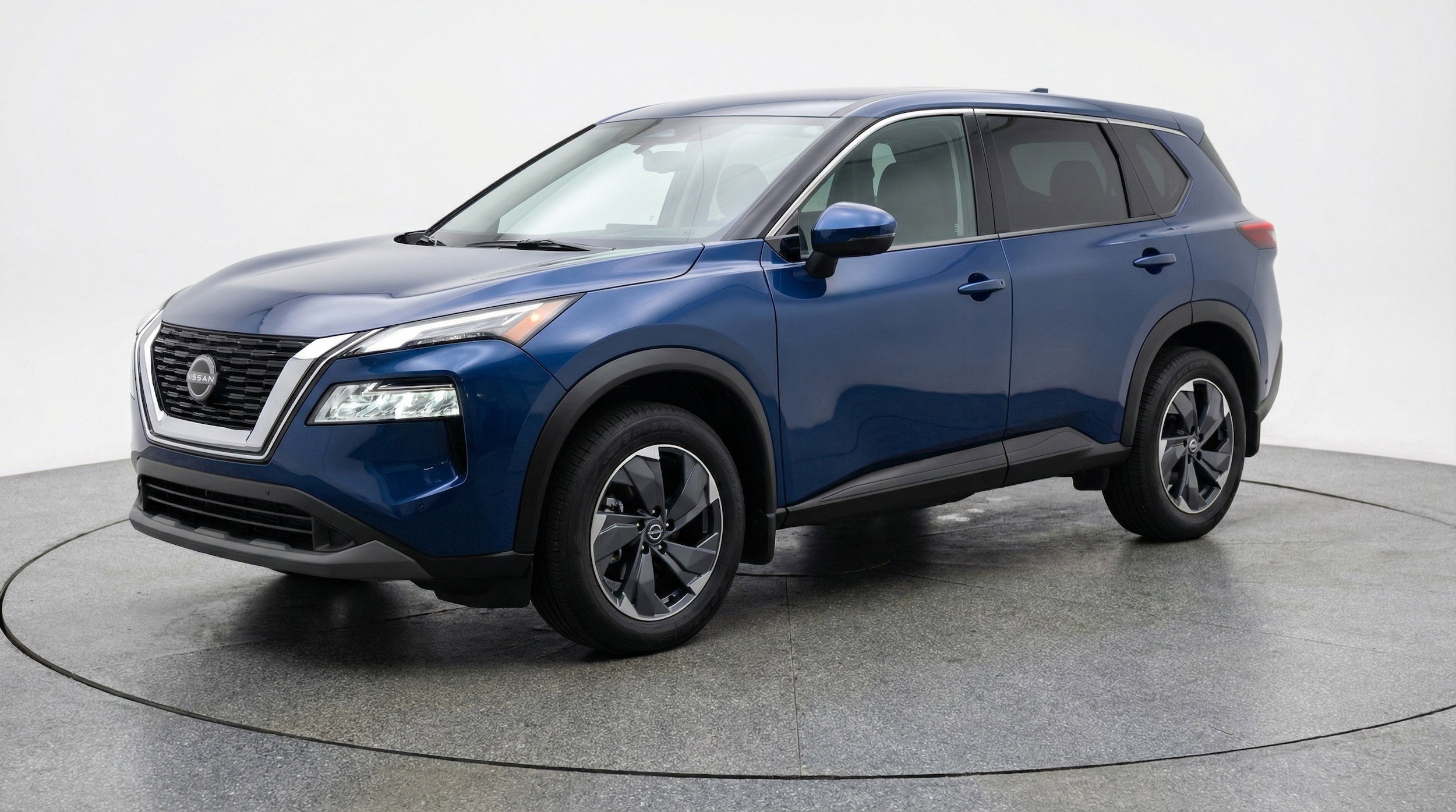 Thumbnail: 2025 Nissan Rogue - 3
