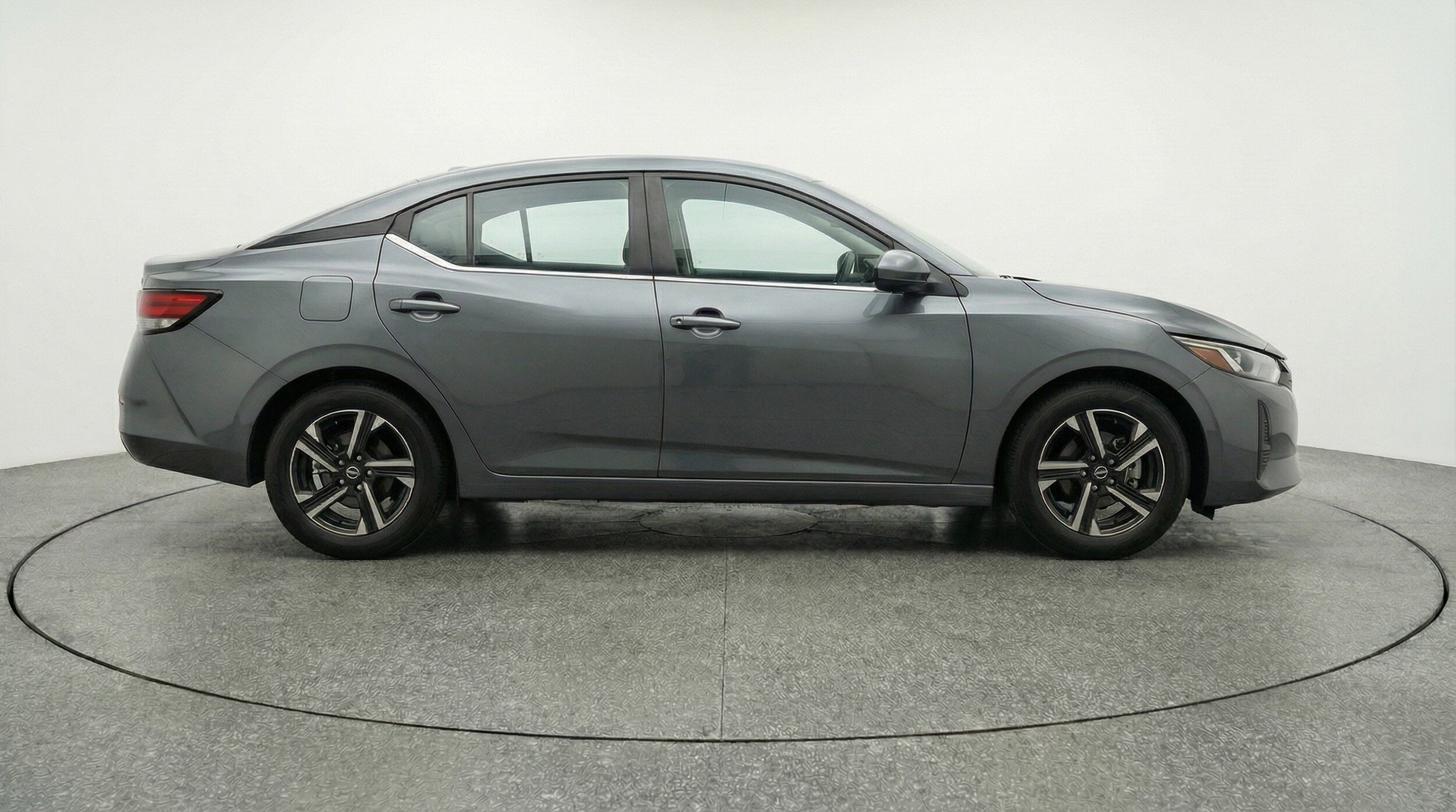 Thumbnail: 2025 Nissan Sentra - 11