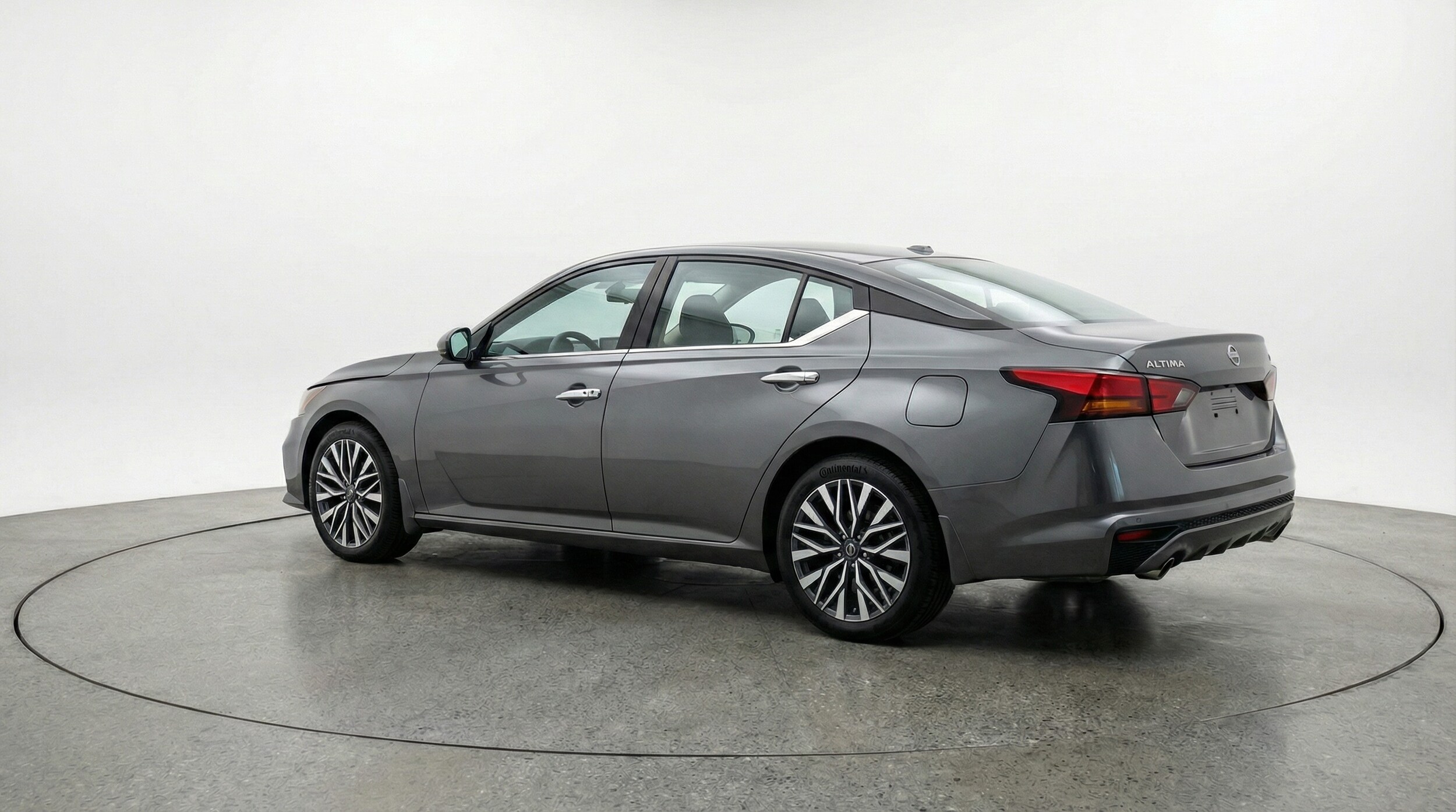 Thumbnail: 2025 Nissan Altima - 5