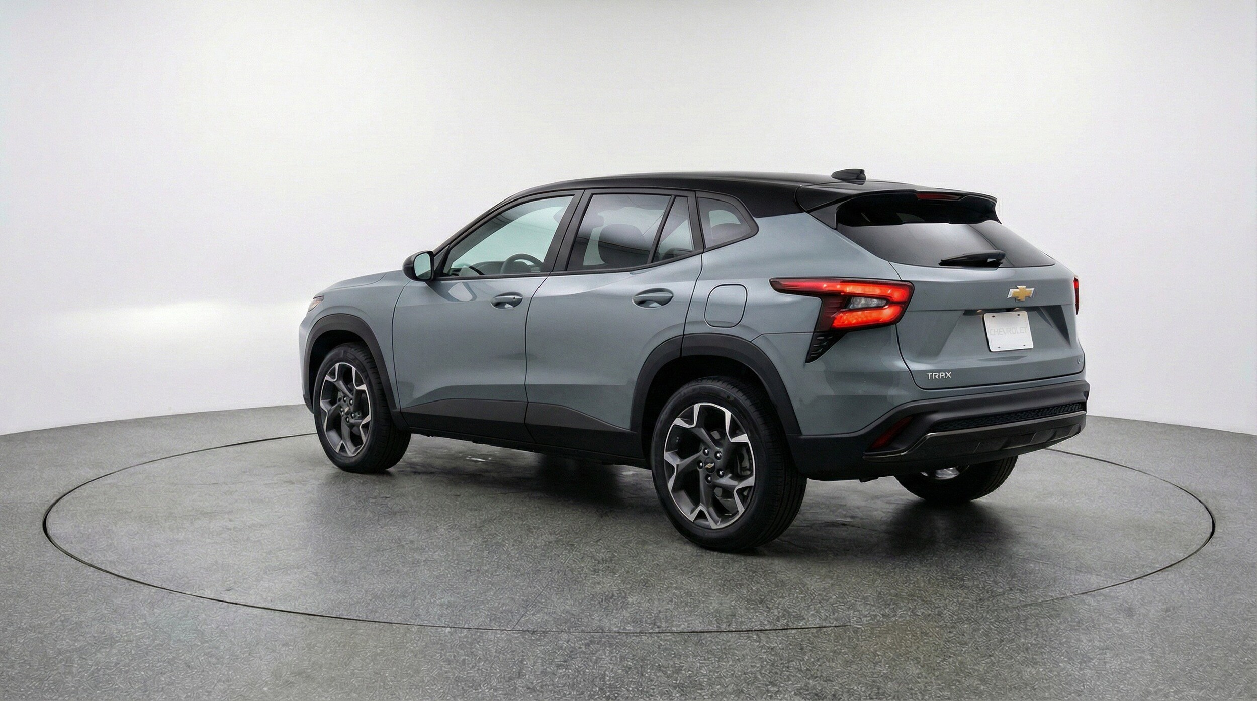 Thumbnail: 2025 Chevrolet Trax - 6