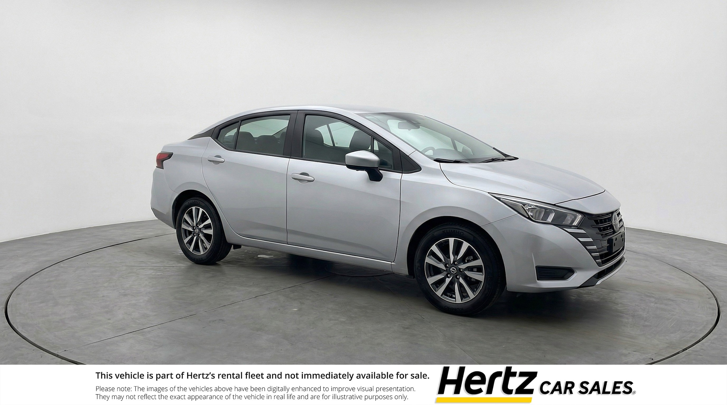 2025 Nissan Versa Sedan SV