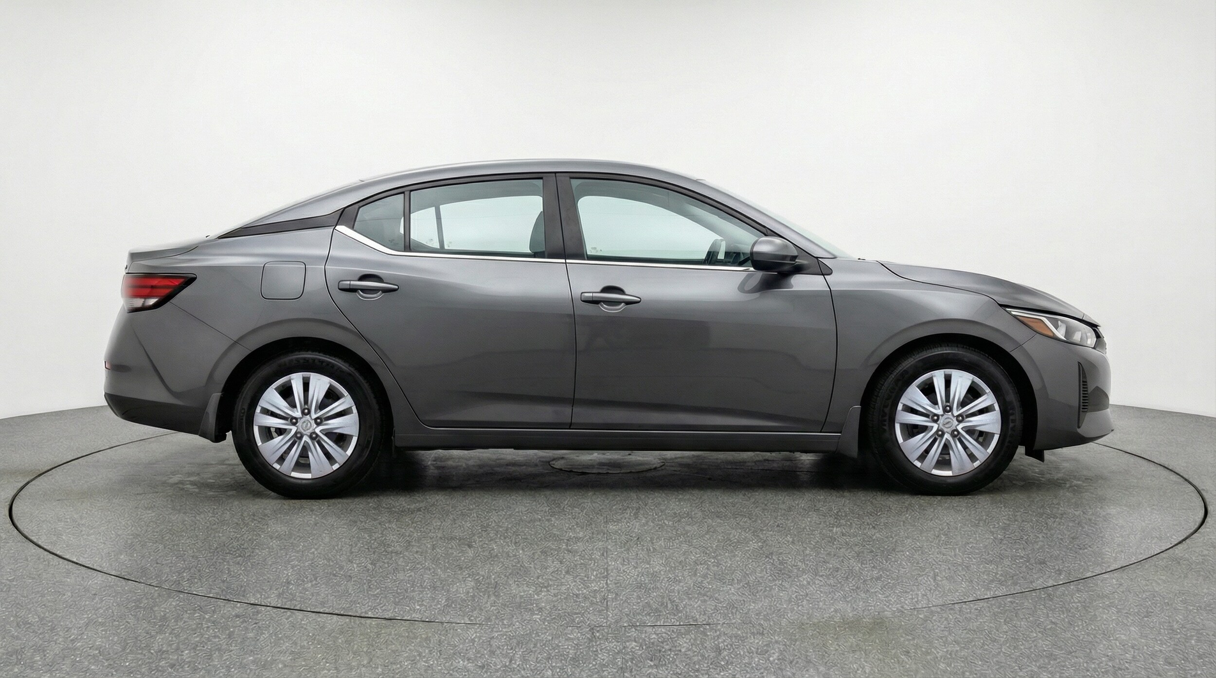 Thumbnail: 2025 Nissan Sentra - 8